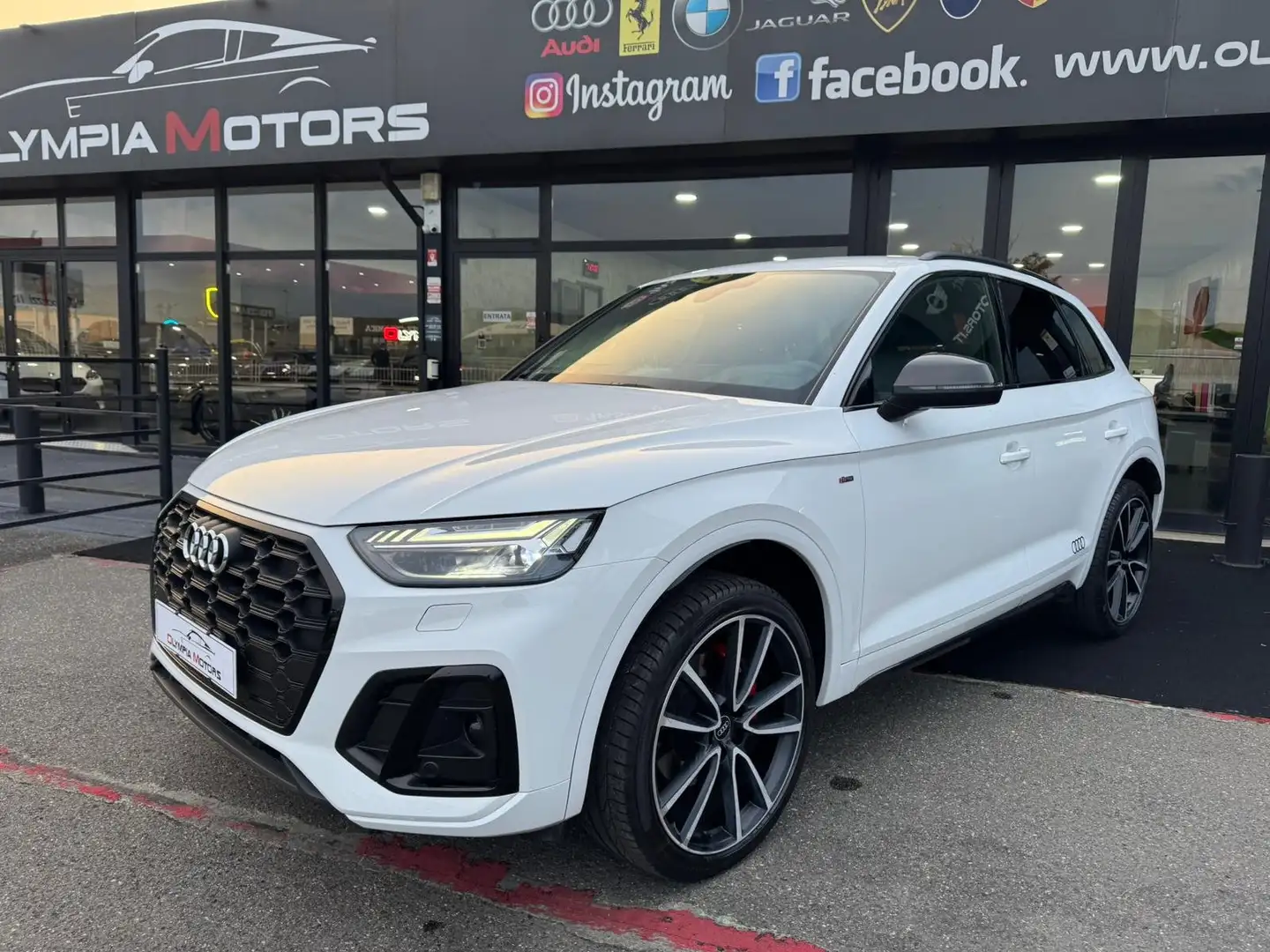 Audi Q5 40 TDI EDITION ONE S LINE VIRTUAL MATRIX 21 Bianco - 2
