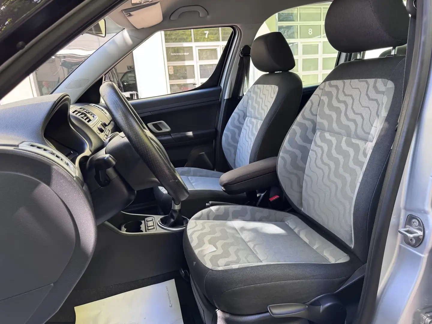 Skoda Roomster Style Plus Edition Argent - 2