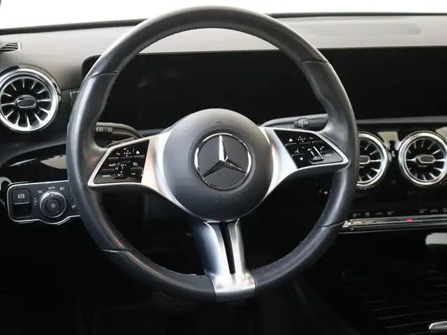Mercedes-Benz A-Class view 10