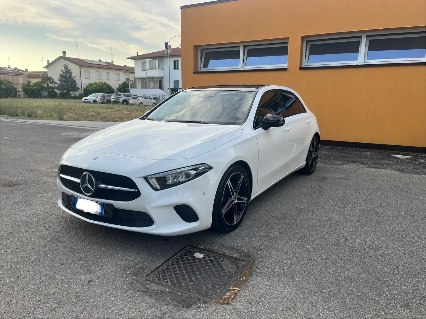 Mercedes-Benz A 180 d Premium auto - 1