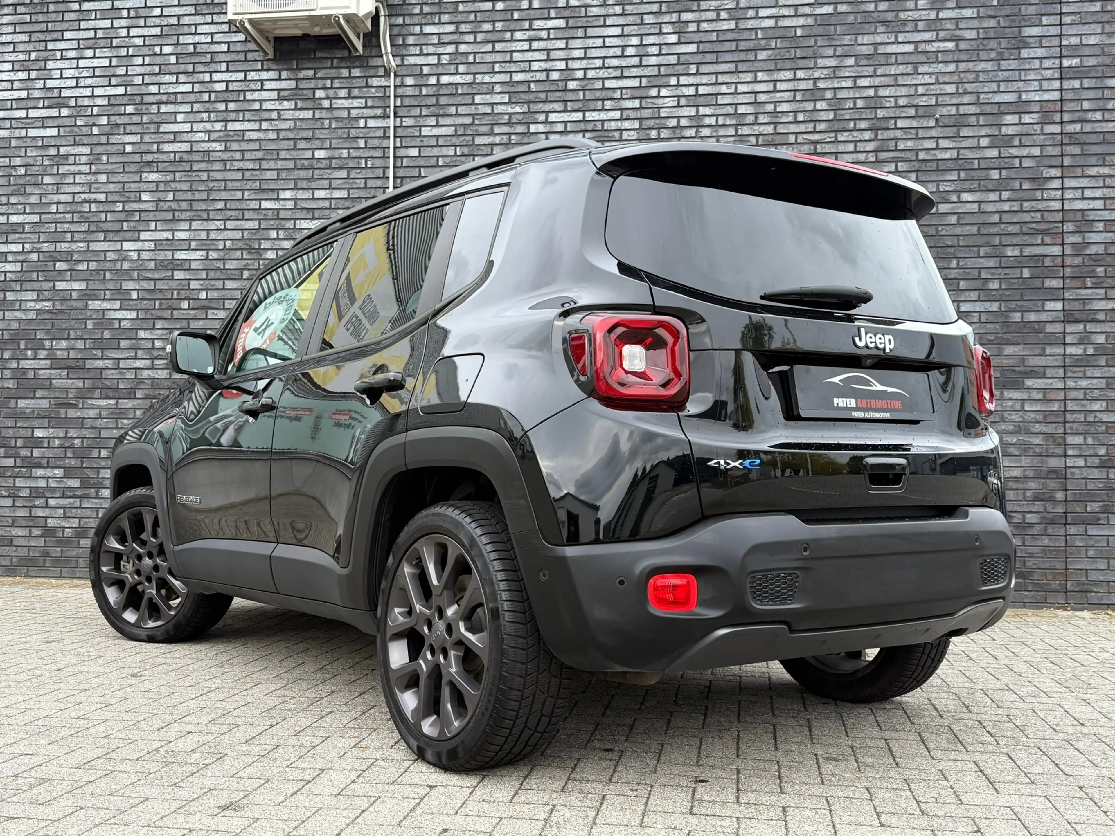 Jeep Renegade 4xe 190 Plug-in Hybrid S 1e Eig|Full Option|ACC|BL — photo 13