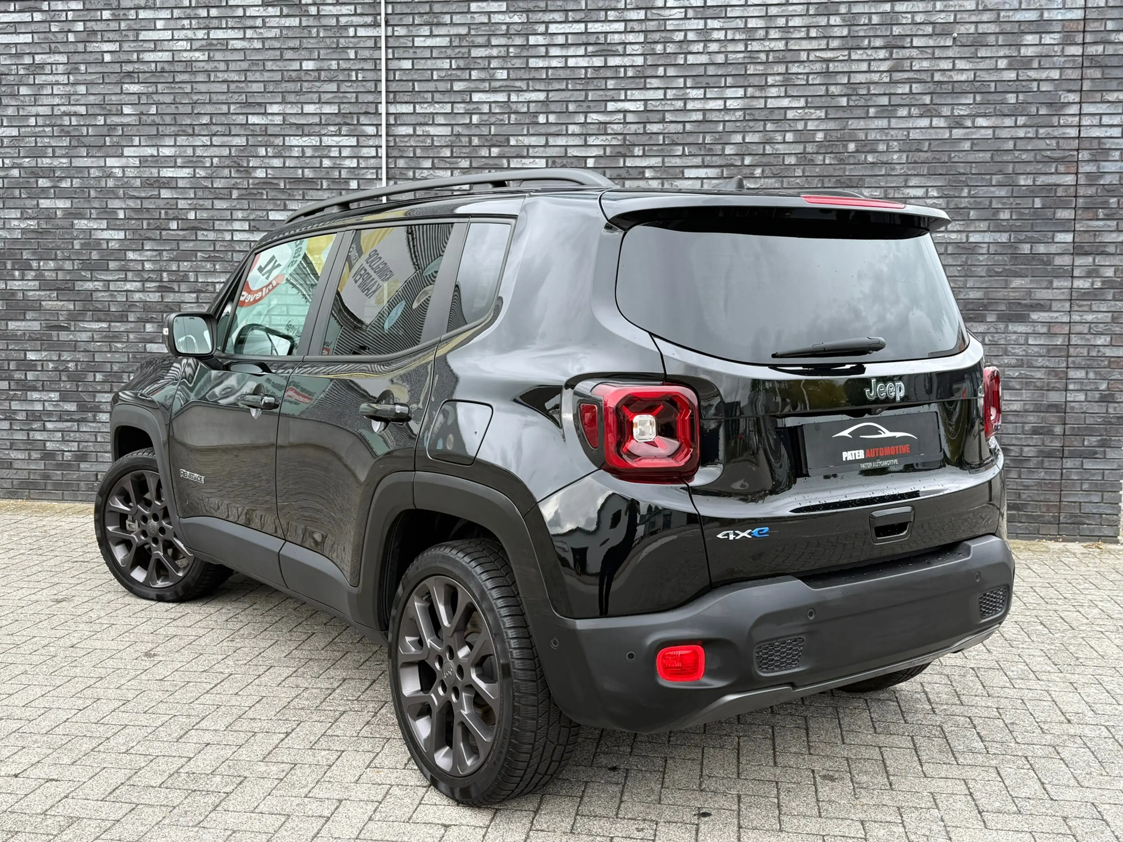 Jeep Renegade 4xe 190 Plug-in Hybrid S 1e Eig|Full Option|ACC|BL — photo 12