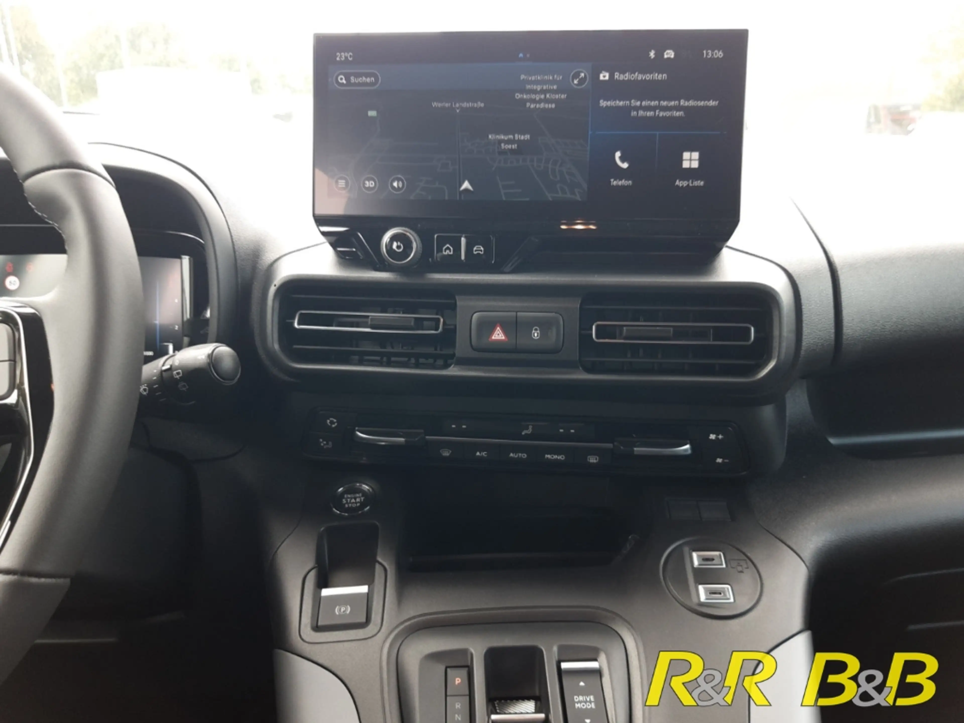 Opel Combo Life E Edition XL N1 LED Mehrzonenklima Musikstreaming — photo 11