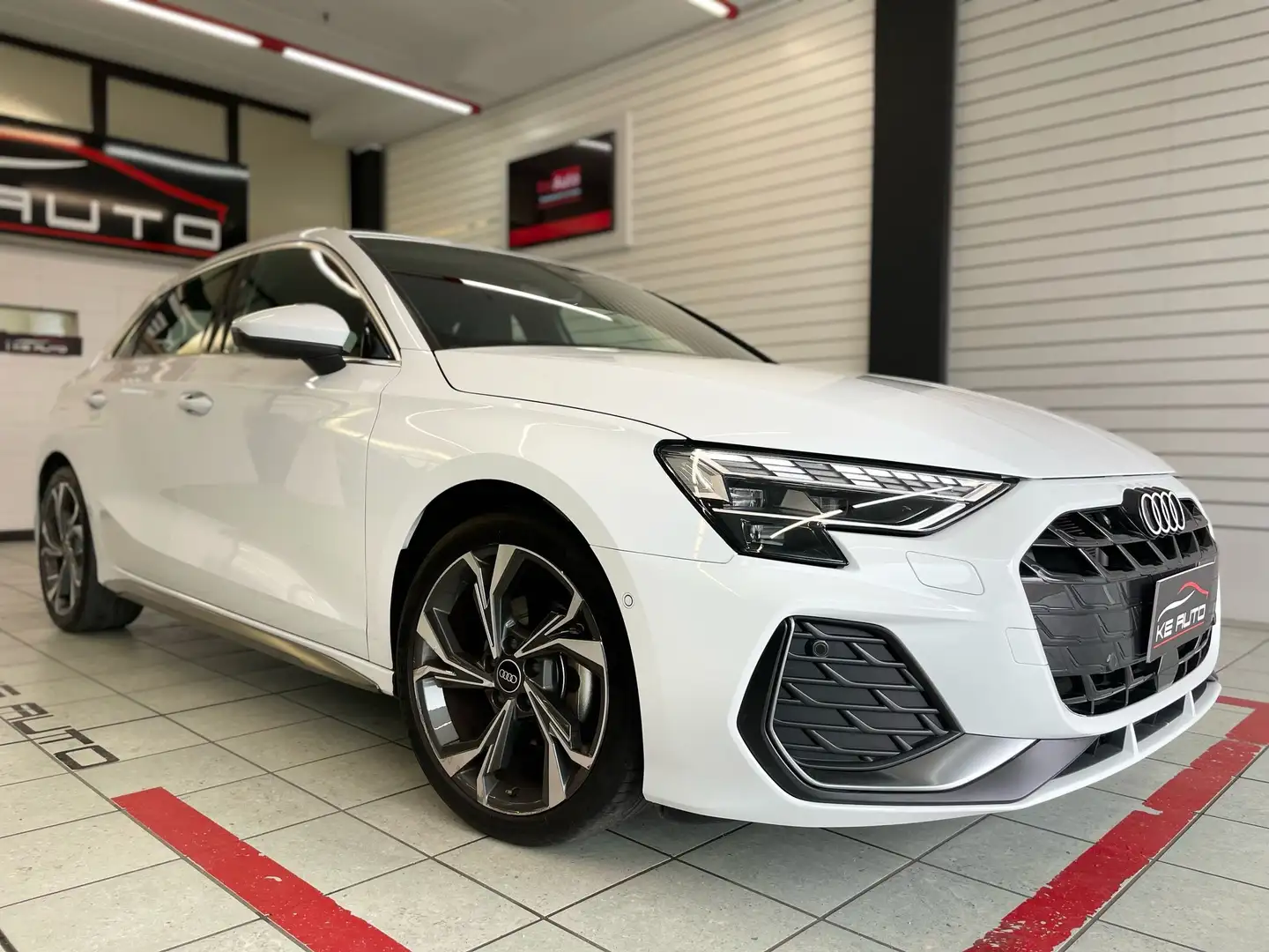 Audi A3 Sportback 35 2.0 tdi S line edition s-tronic Bianco - 1