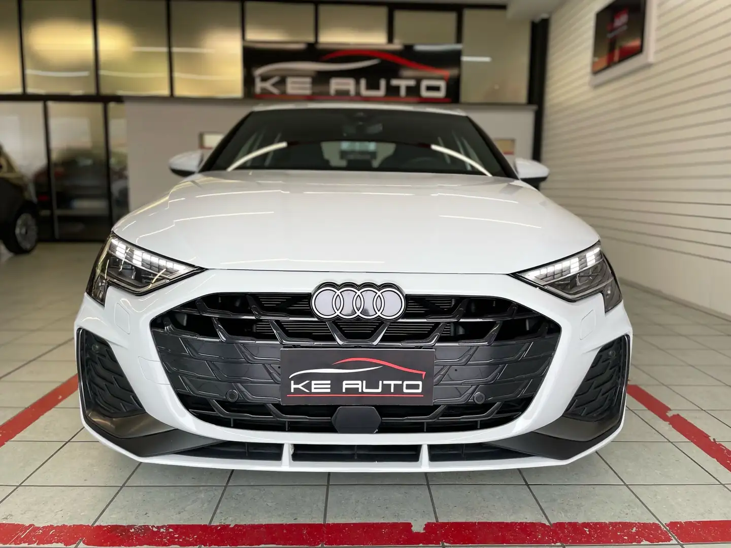 Audi A3 Sportback 35 2.0 tdi S line edition s-tronic Bianco - 2