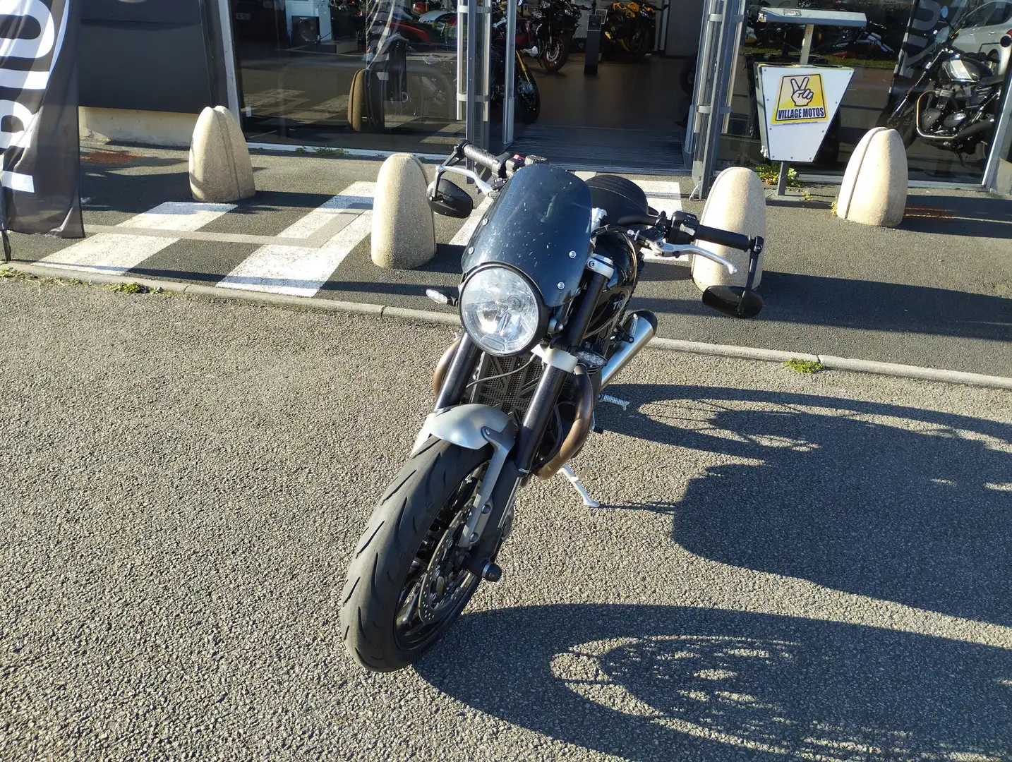 Triumph Speed Twin Noir - 2