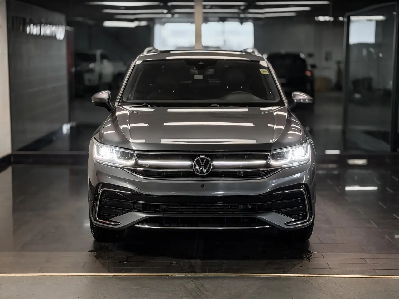 Volkswagen Tiguan снимка Volkswagen Tiguan