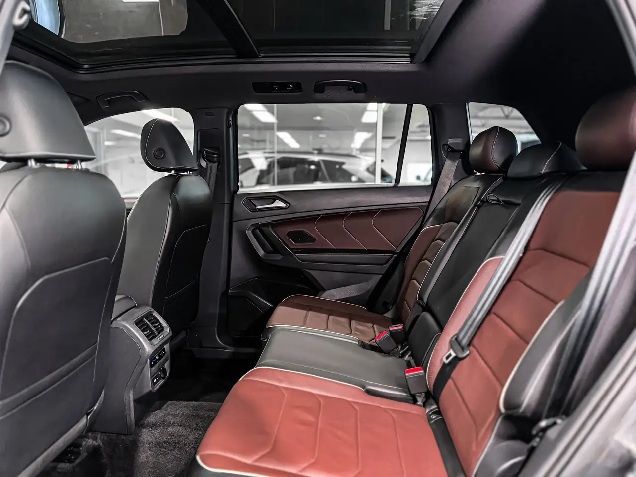 Volkswagen Tiguan снимка Volkswagen Tiguan
