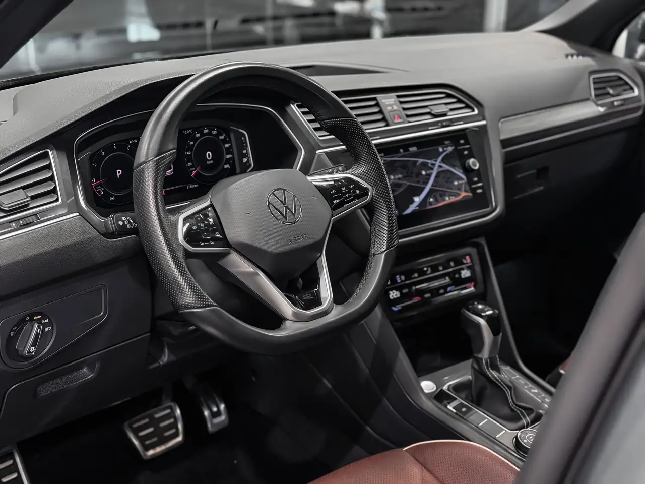 Volkswagen Tiguan снимка Volkswagen Tiguan