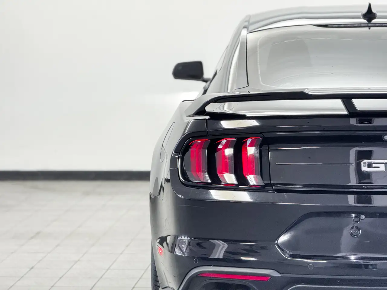 Ford Mustang снимка Ford Mustang
