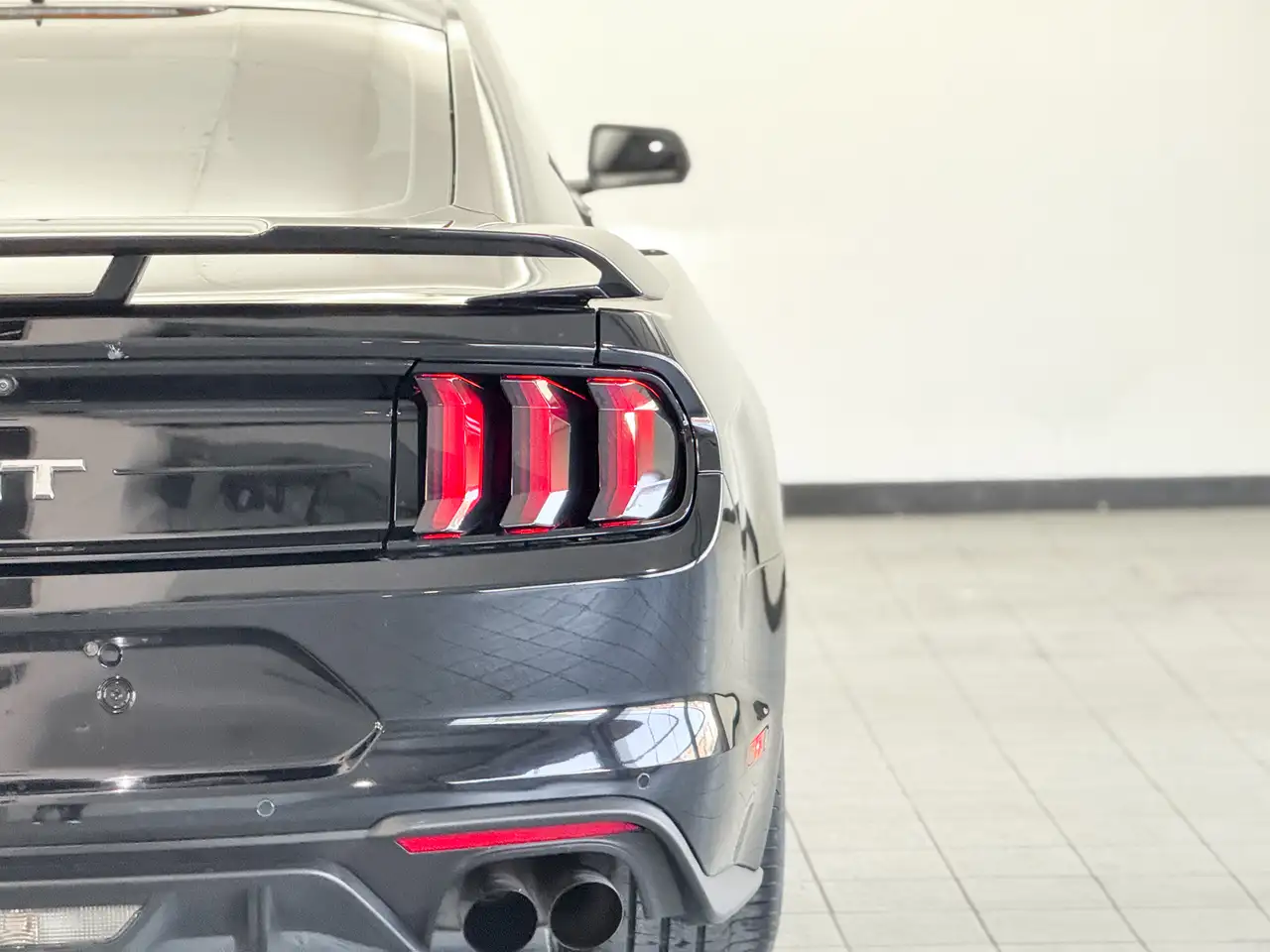 Ford Mustang снимка Ford Mustang