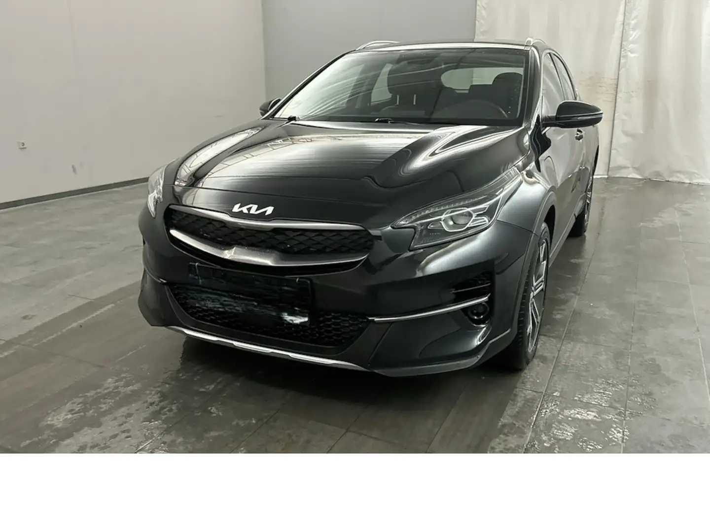 Kia XCeed 1.6 Spirit Plug-in Hybrid Automatik Schwarz - 1