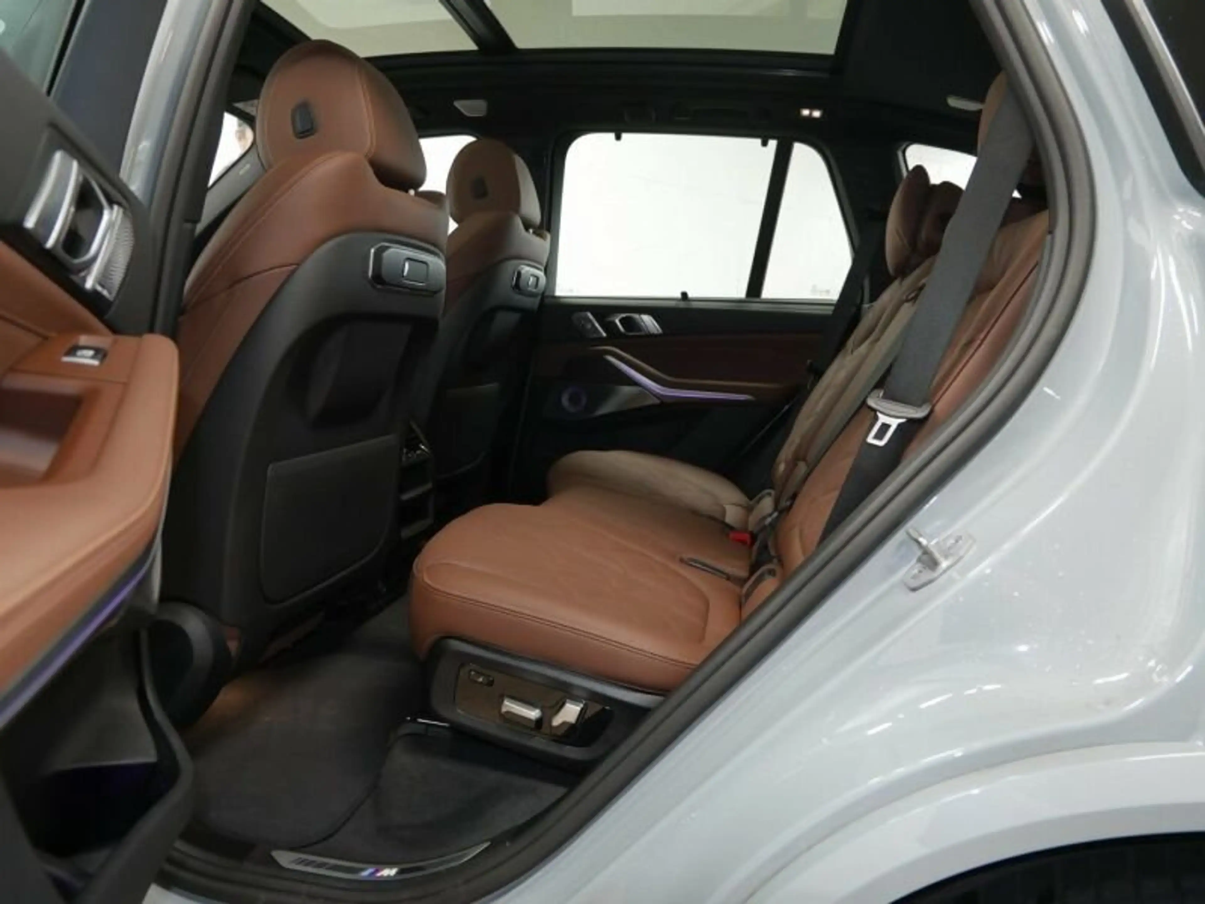 BMW X5 xDr. 30dA M Sportpaket 7Sitzer! AHK Park+ B&W — photo 9