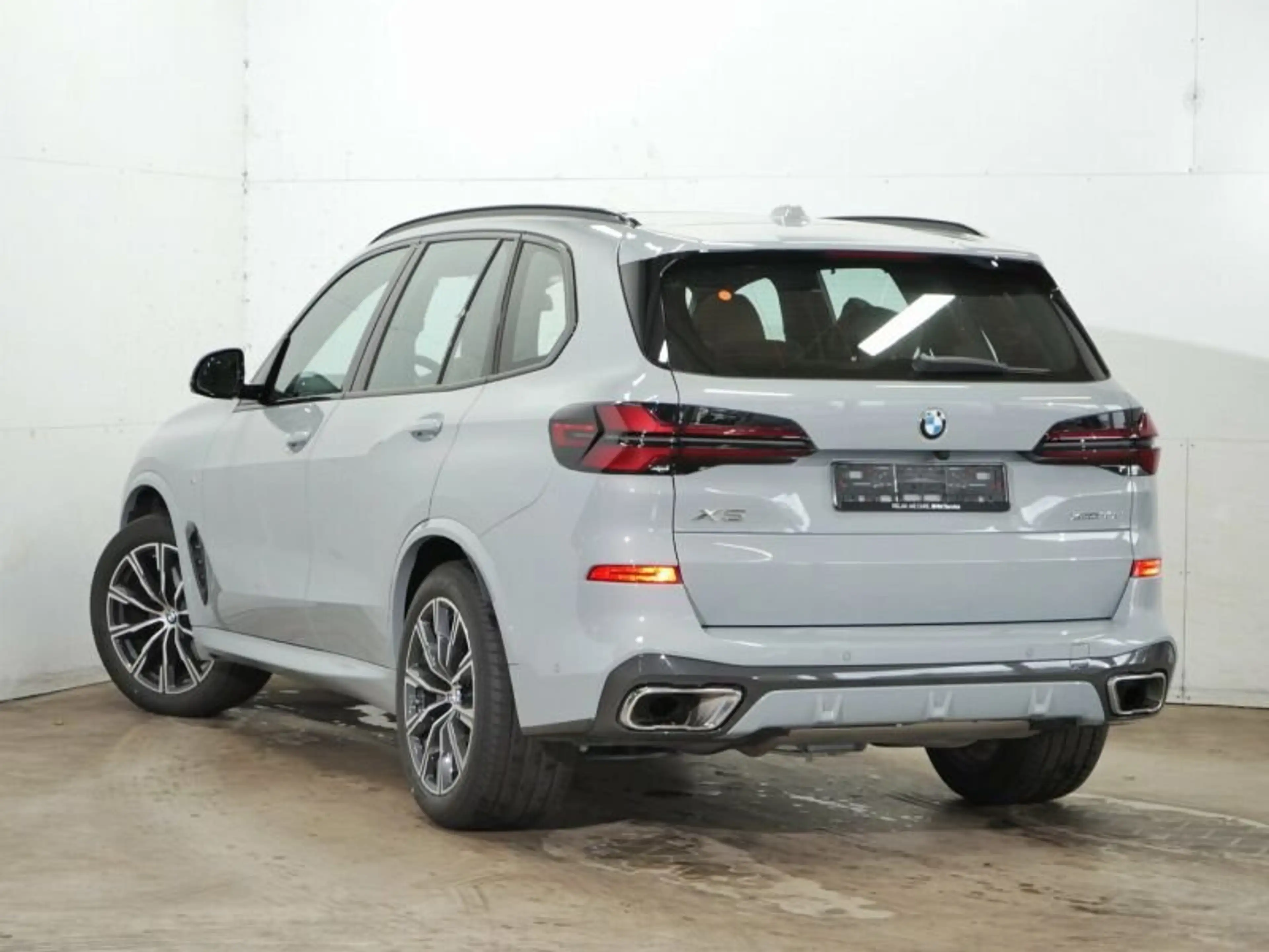 BMW X5 xDr. 30dA M Sportpaket 7Sitzer! AHK Park+ B&W — photo 3