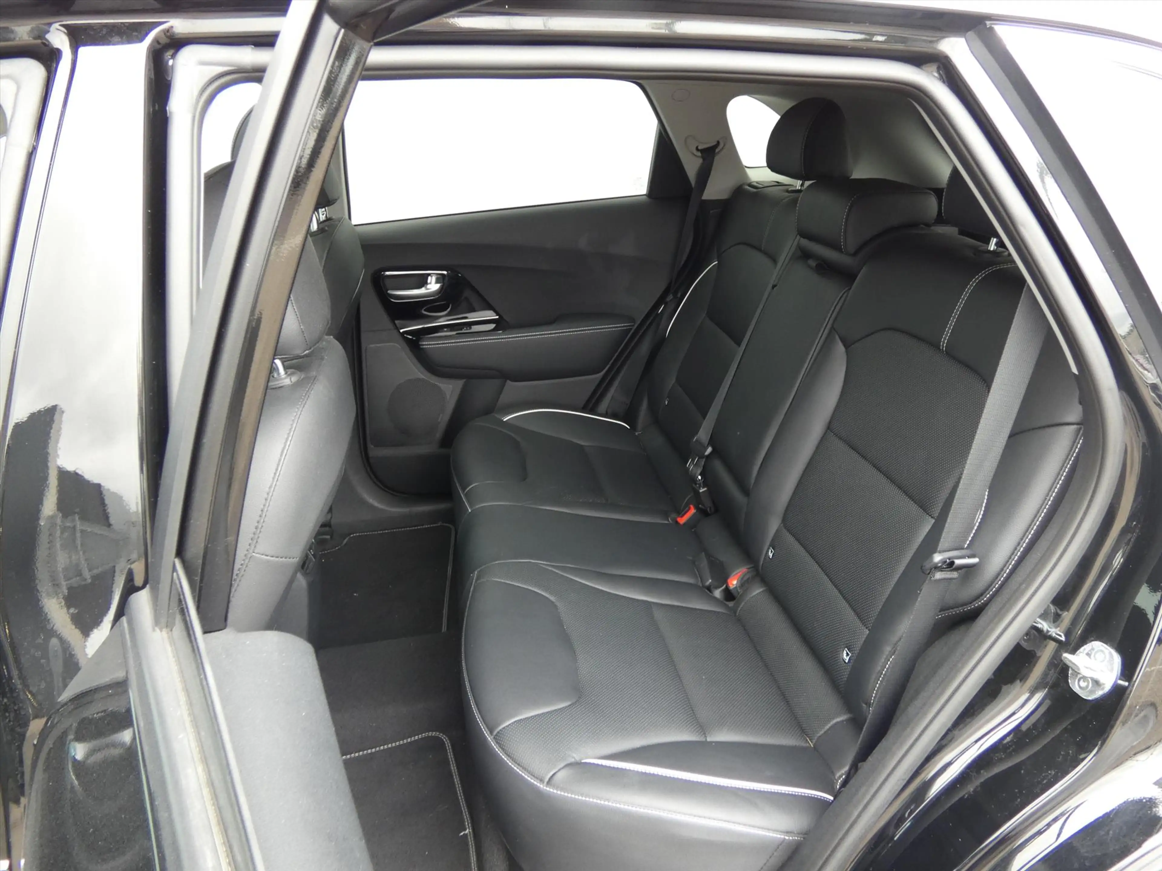 Kia e-Niro 64kWh 204pk Aut DynamicPlusLine / 34.000 KM !!! — photo 14