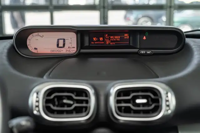 Citroen C3 view 11
