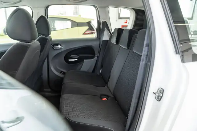 Citroen C3 view 13