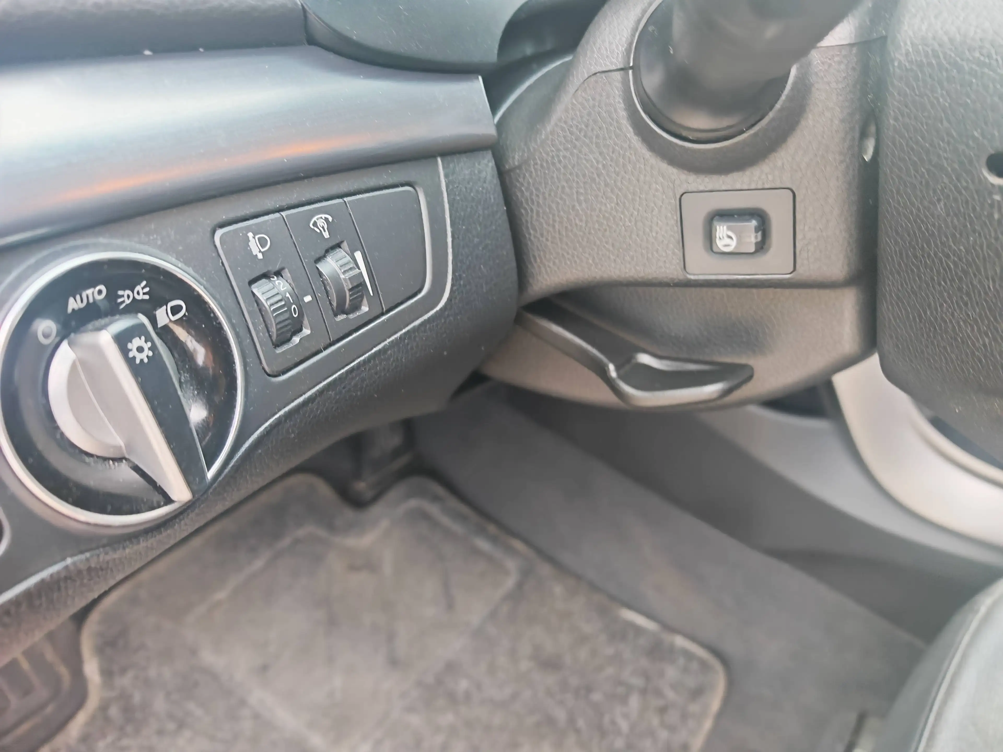 Hyundai i40 blue Style — photo 15