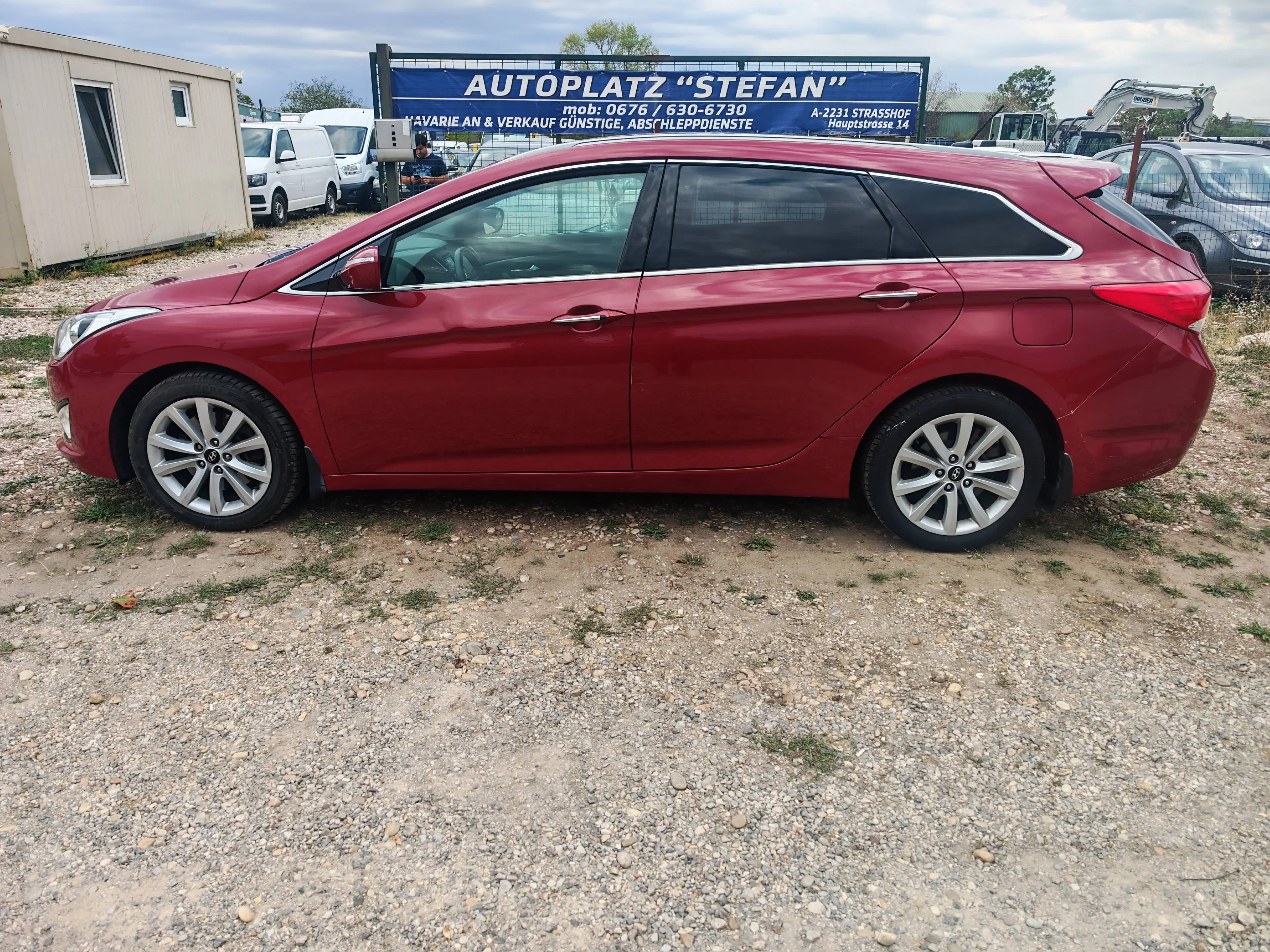 Hyundai i40 blue Style — photo 8