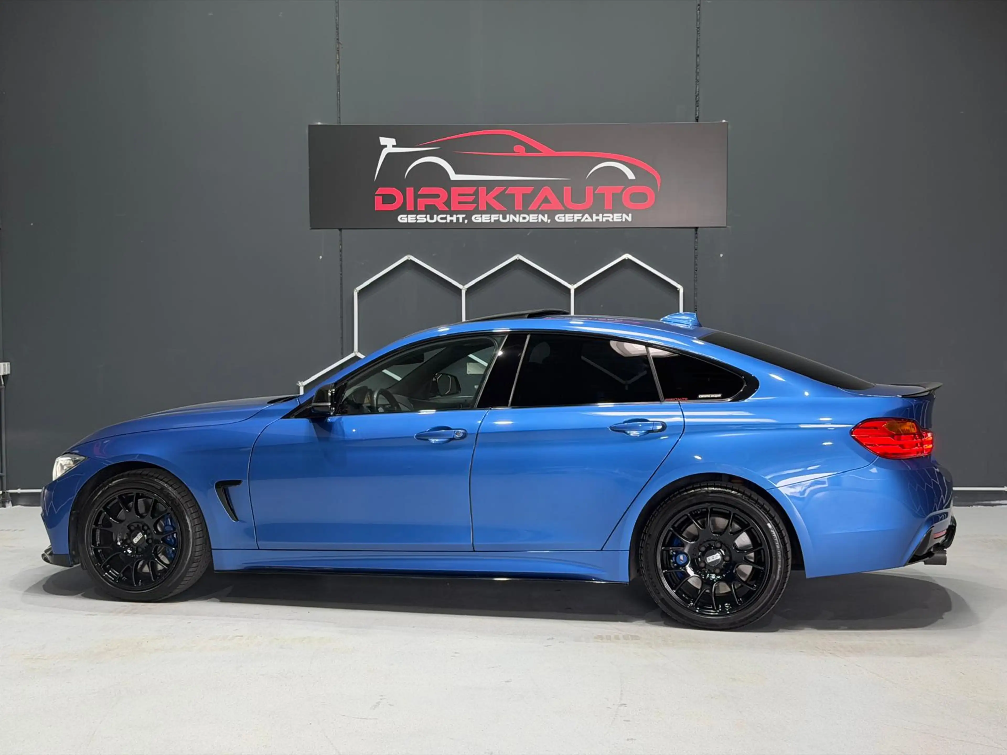 BMW 440 440 i xDrive M Sport — photo 4