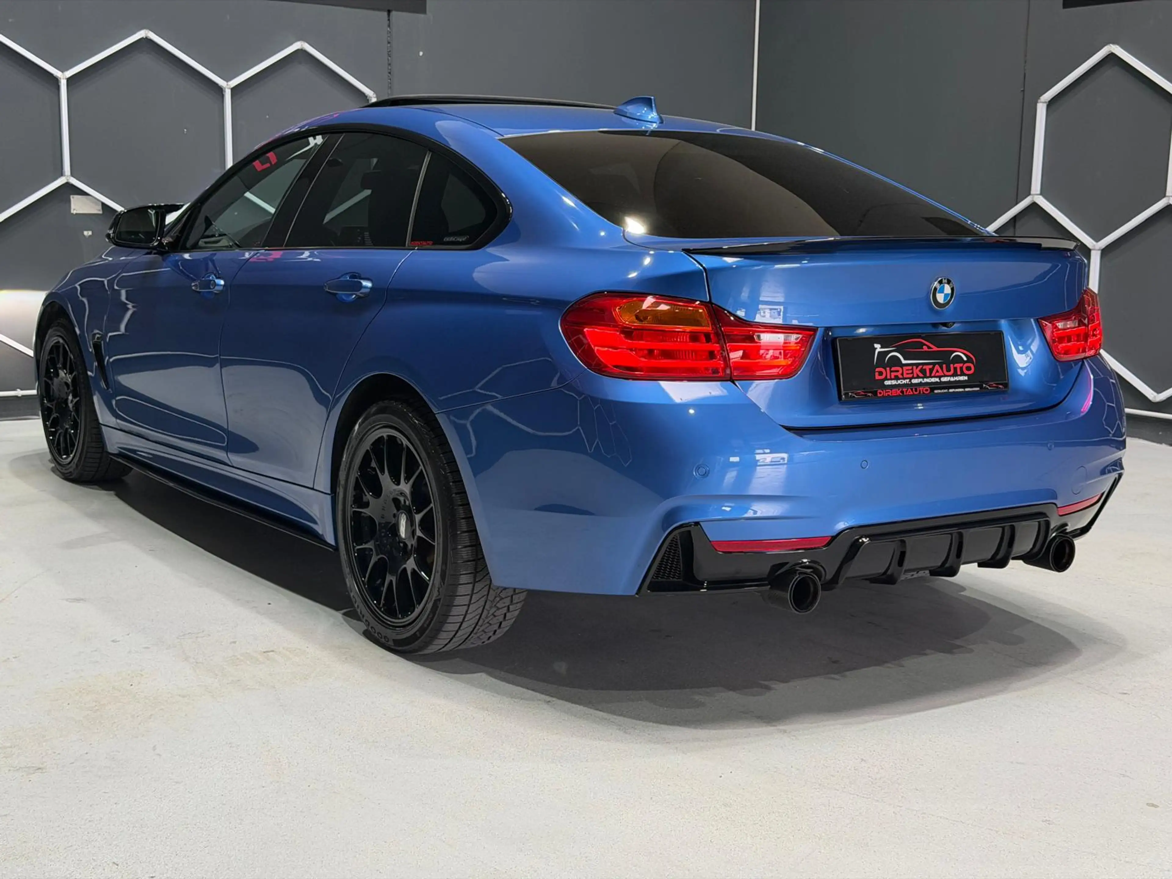 BMW 440 440 i xDrive M Sport — photo 10