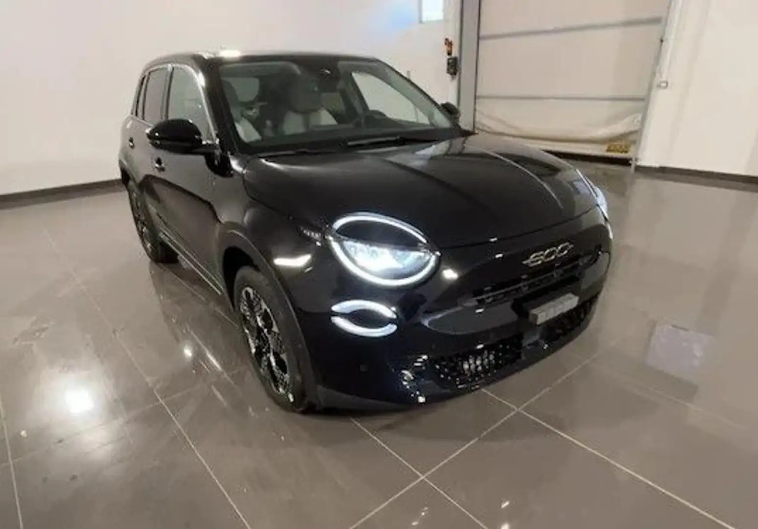 Fiat 600 1.2 100CV Hybrid DCT MHEV La Prima Schwarz - 1
