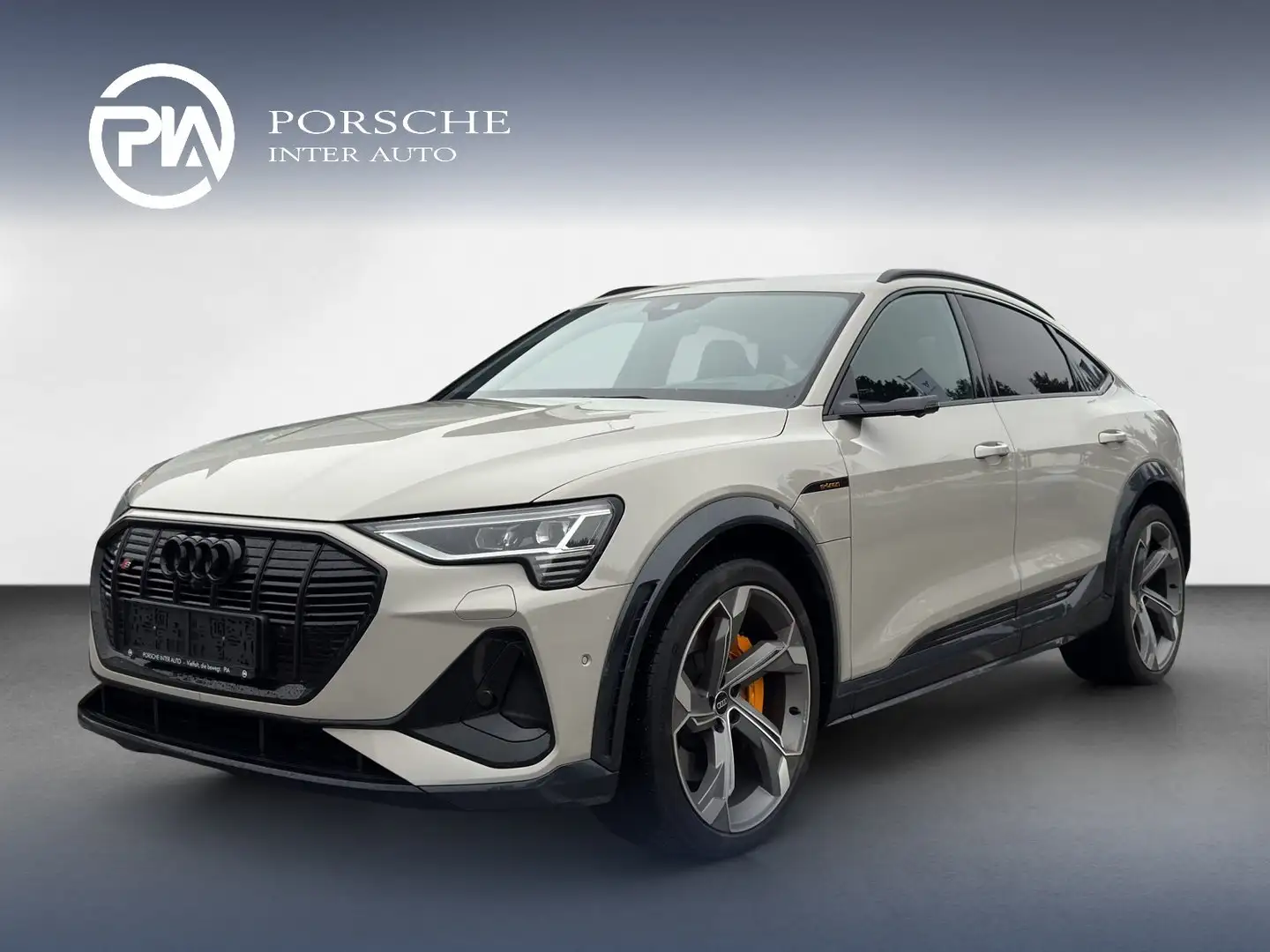 Audi e-tron Audi e-tron S Sportback 370 kW Braun - 1