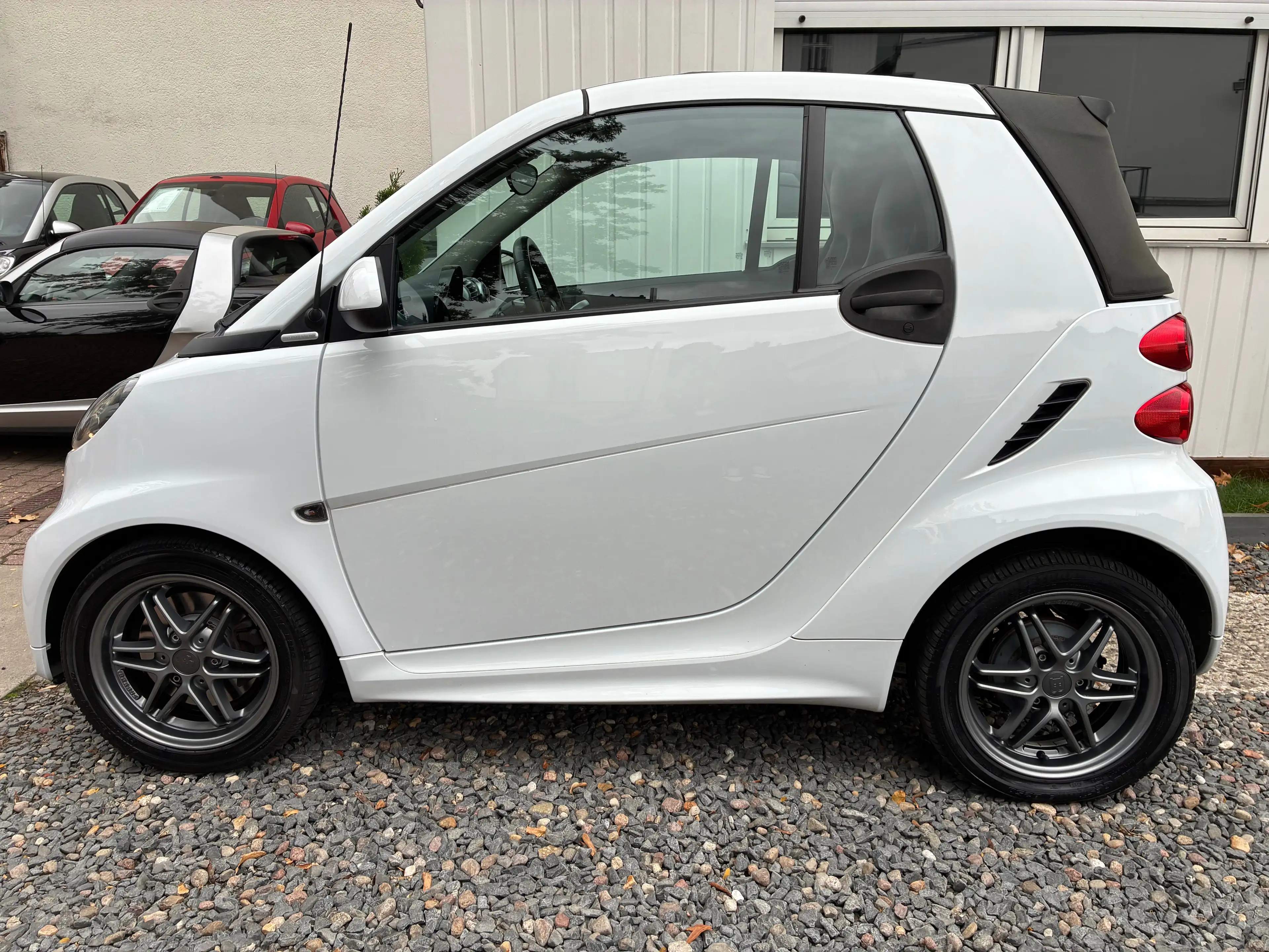 smart forTwo smart fortwo cabrio Brabus Tailormade — photo 4