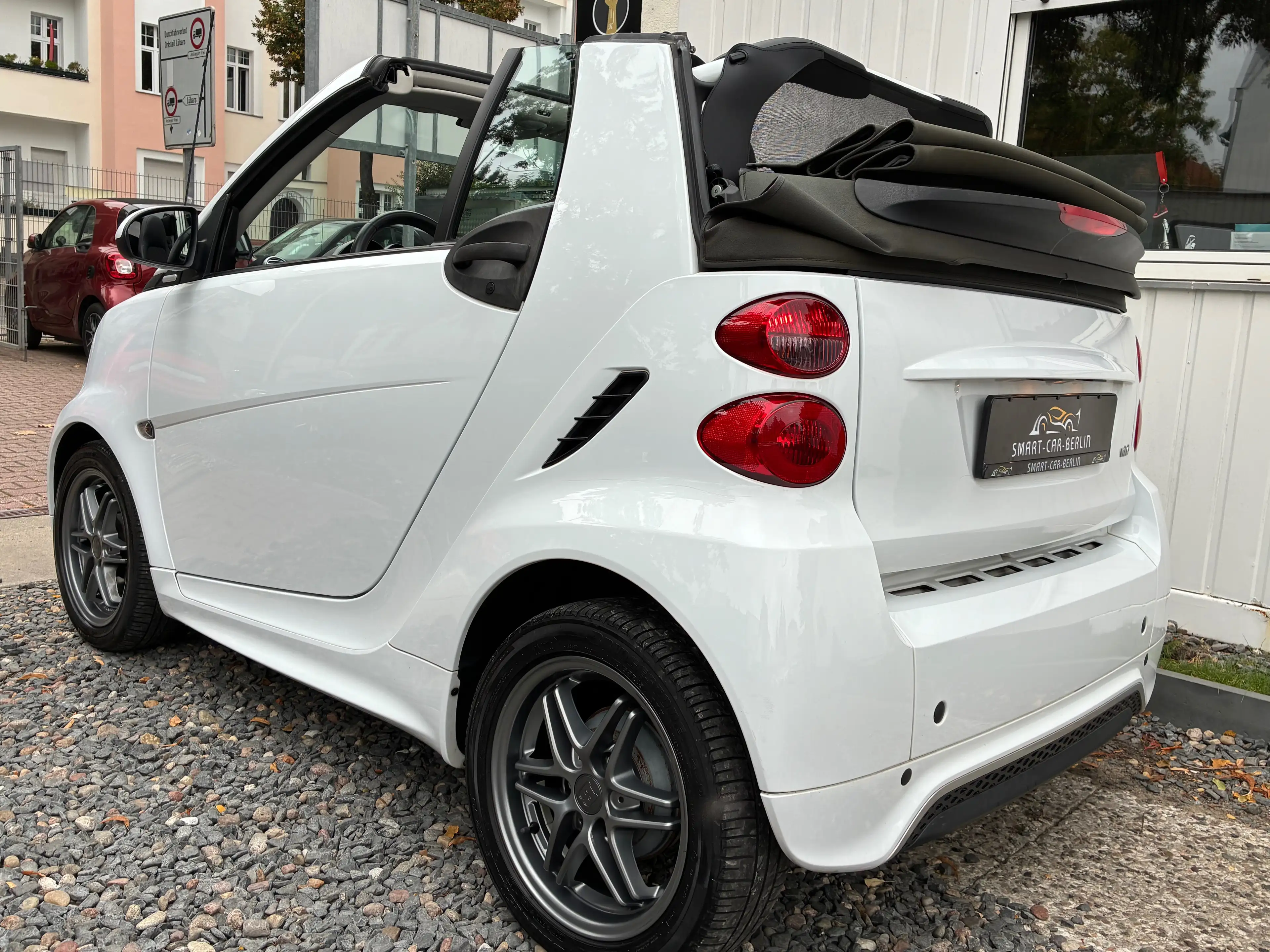 smart forTwo smart fortwo cabrio Brabus Tailormade — photo 12