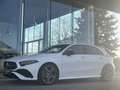 Mercedes-Benz A 180 *AMG-LINE*NIGHT-PAKET*RÜCKF.* Weiß - thumbnail 1
