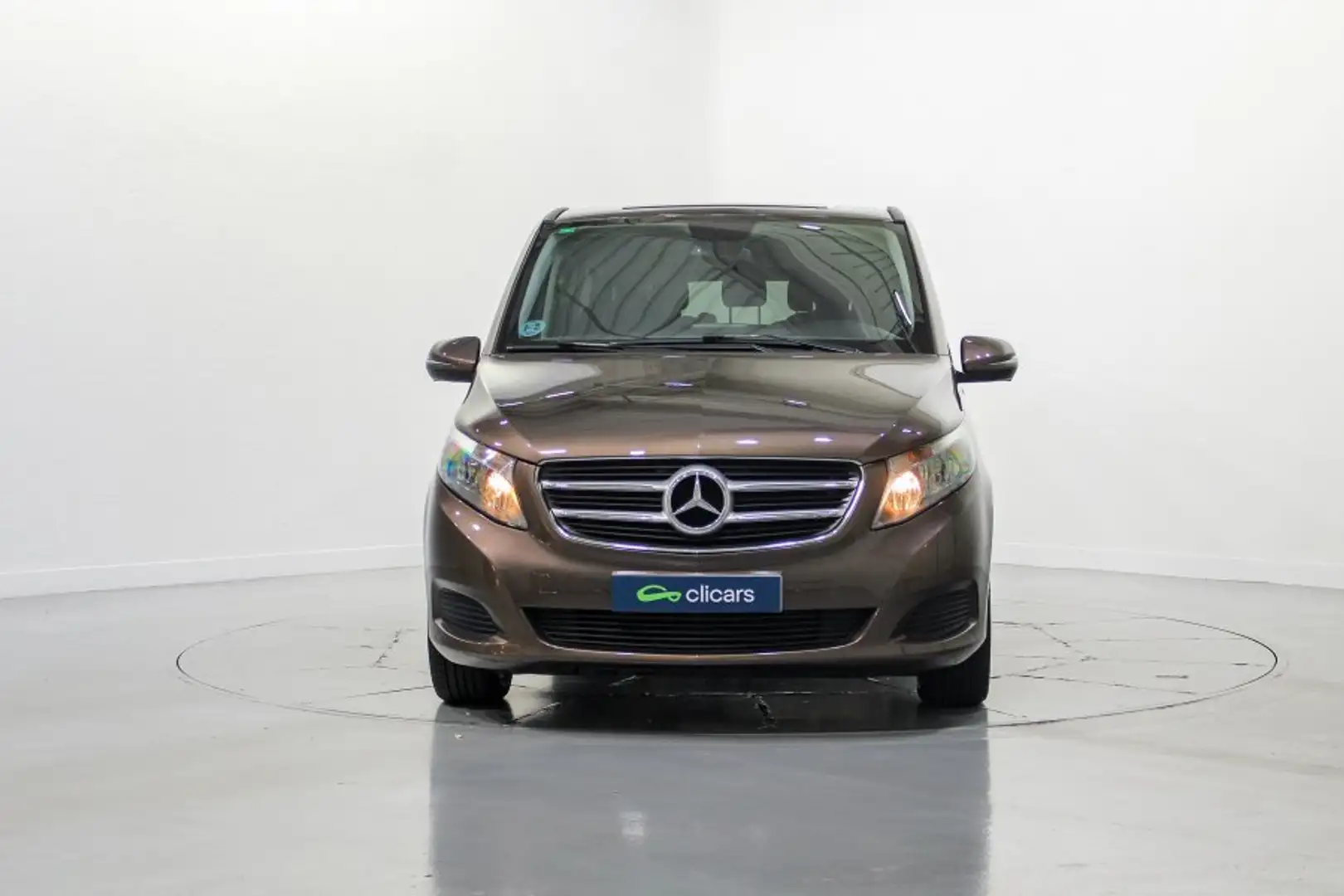 Mercedes-Benz V 220 220d Largo Hnědá - 2