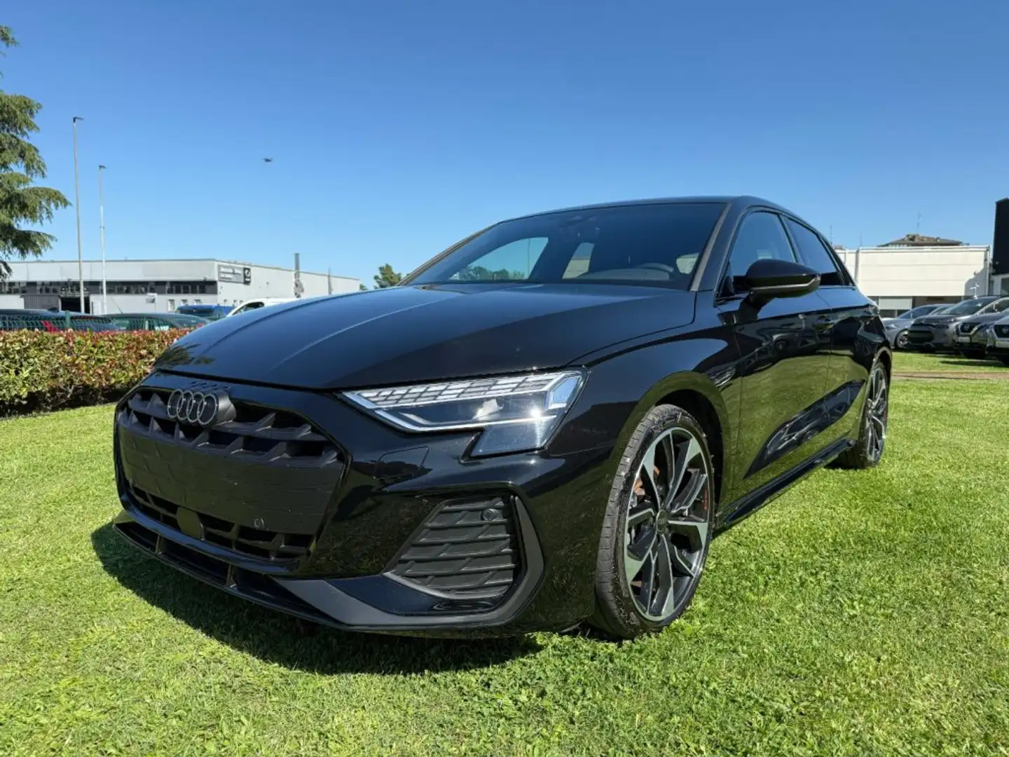 Audi A3 SPB 35 TFSI S tronic S line edition BLACK PACK Nero - 2