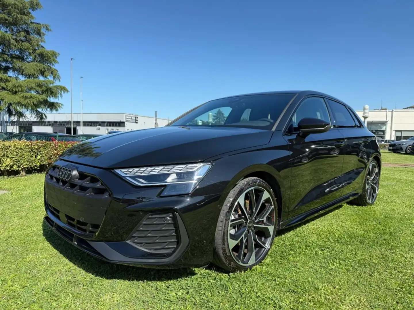 Audi A3 SPB 35 TFSI S tronic S line edition BLACK PACK Nero - 1