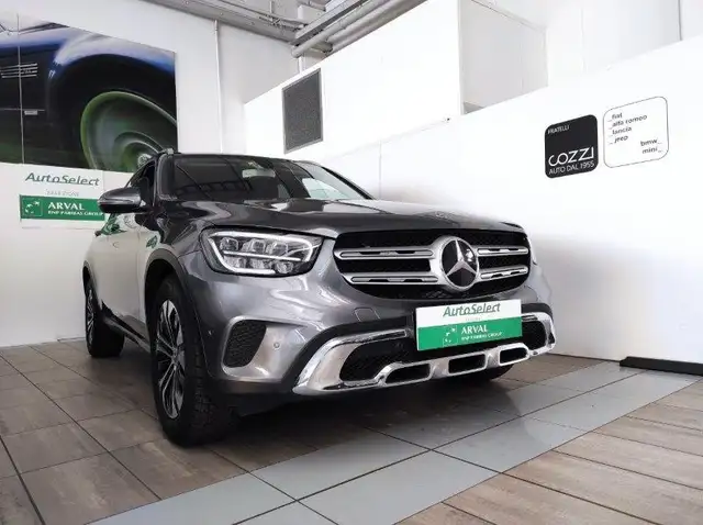 Mercedes-Benz GLC 200 - GLC 200 d 4Matic Business Extra