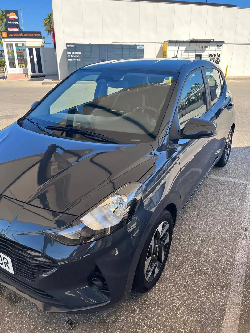 Hyundai i10 i10 1.0 MPI Essence Essence Gris - 1