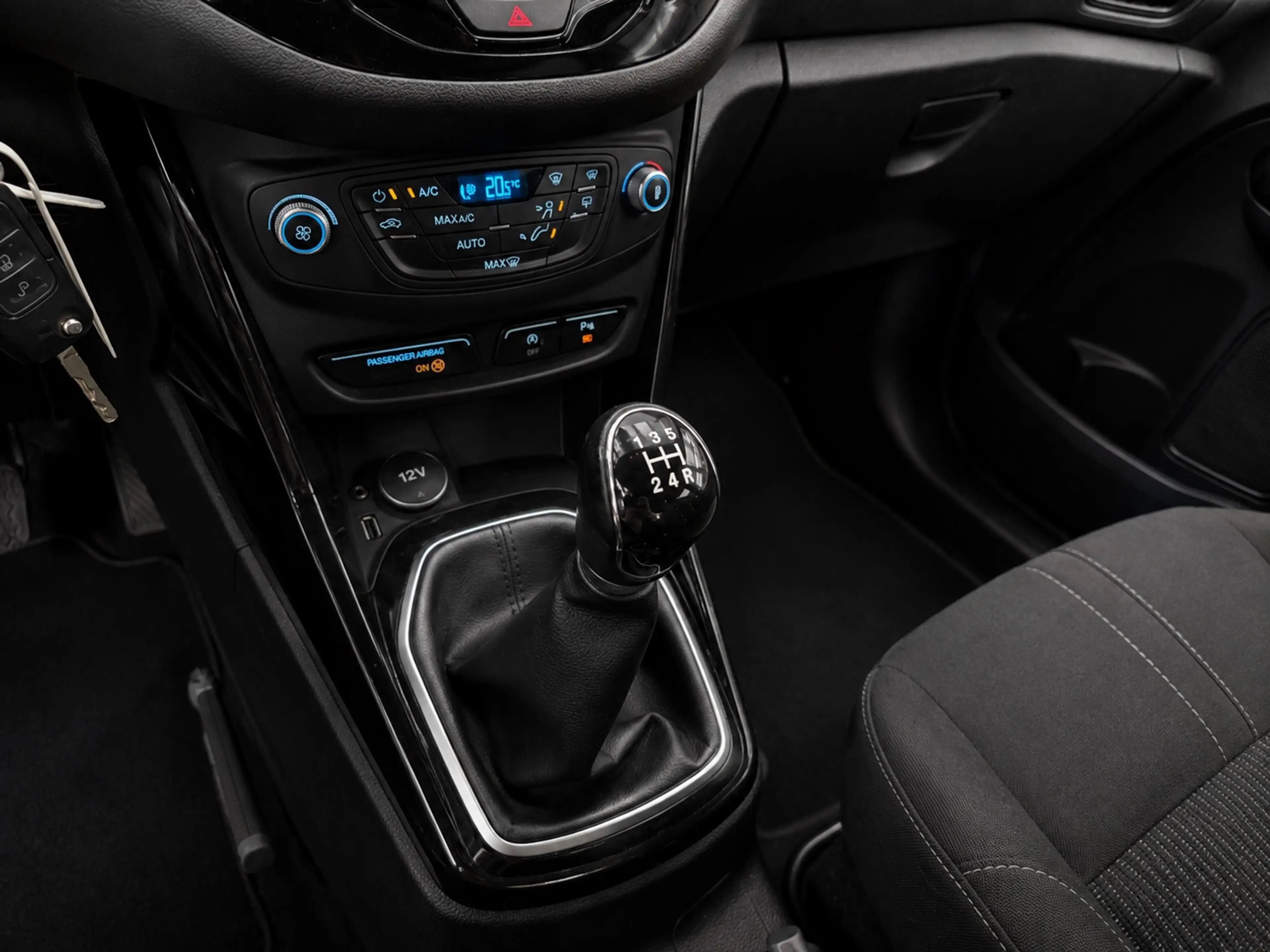 Ford B-Max 1.0 EcoBoost Titanium | Camera | Cruise | Clima — photo 14