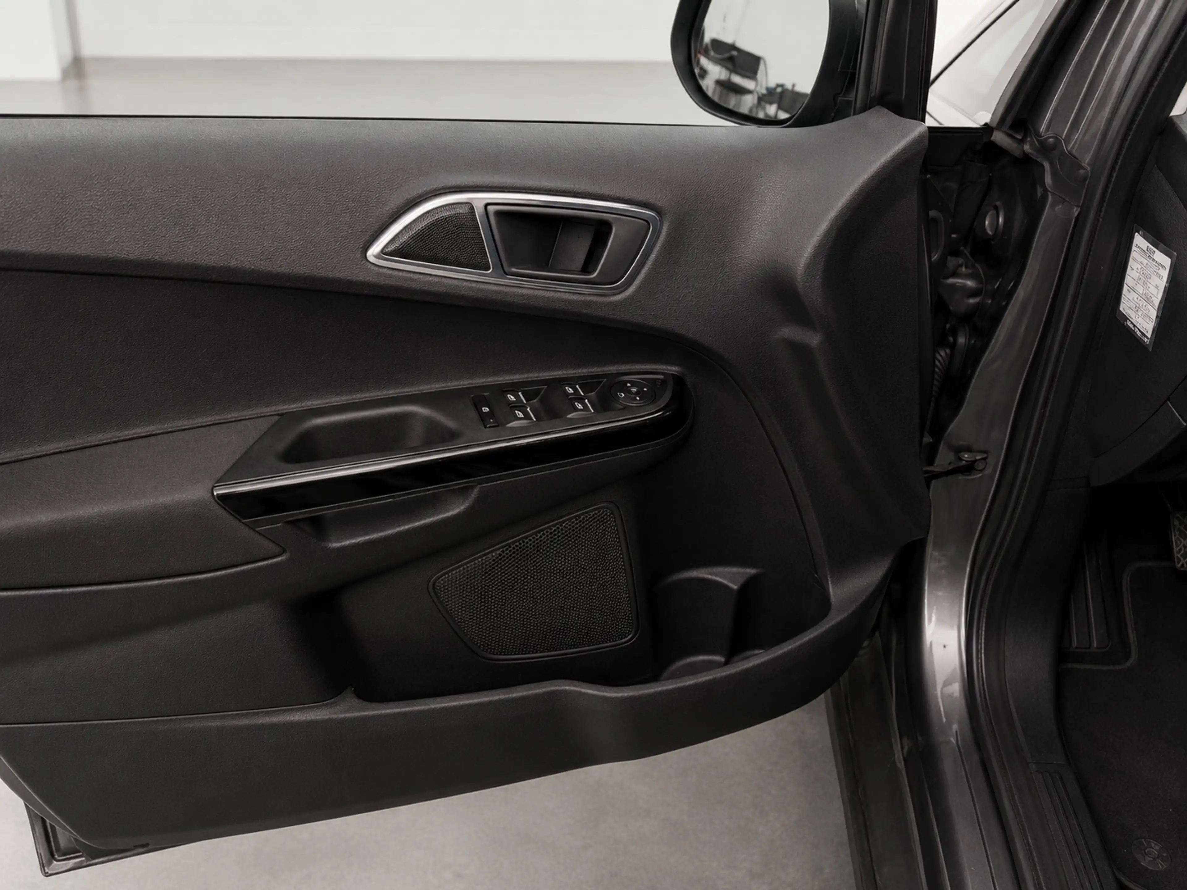 Ford B-Max 1.0 EcoBoost Titanium | Camera | Cruise | Clima — photo 13