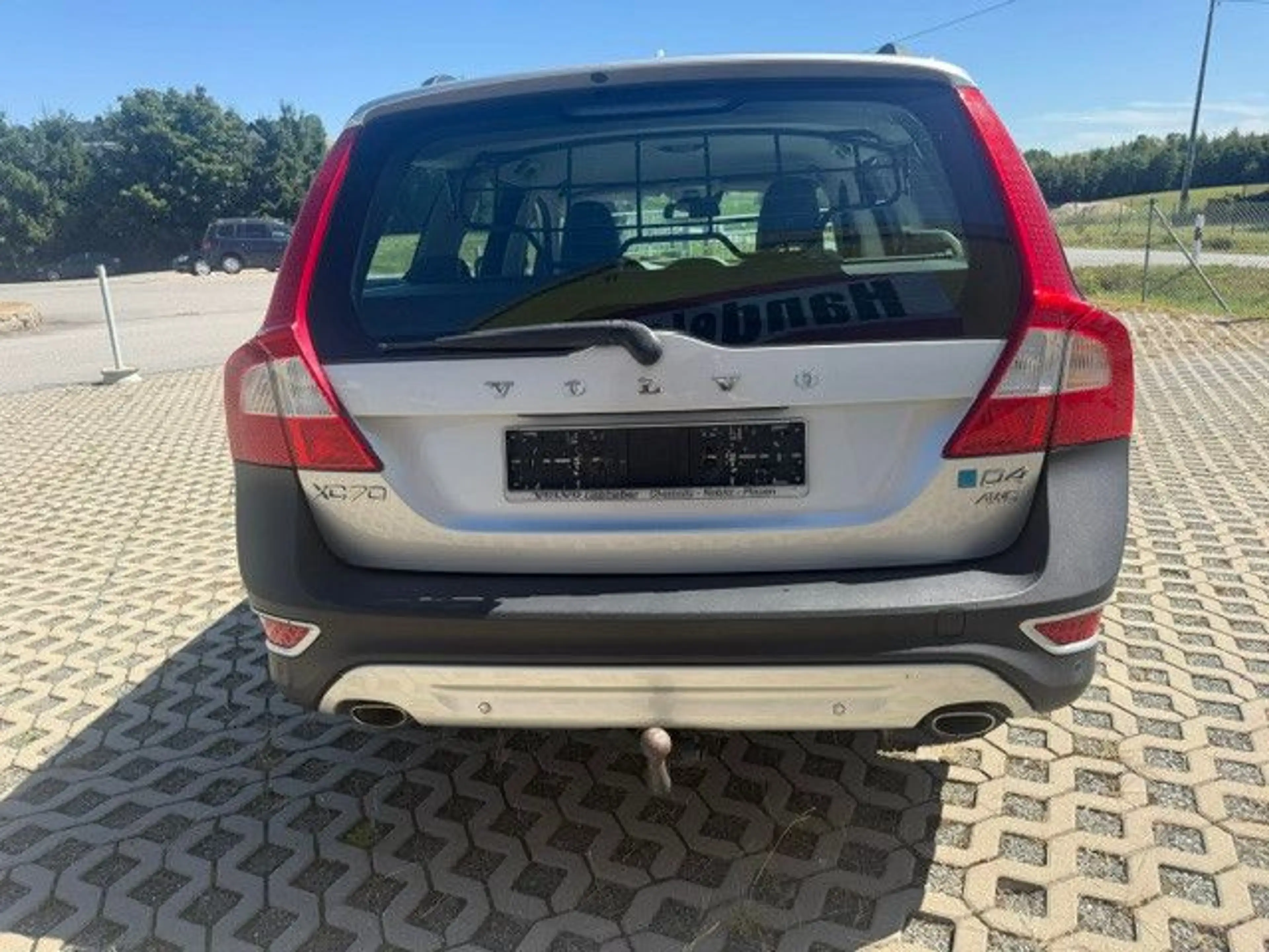 Volvo XC70 XC70 Momentum AWD, sehr guter Zustand — photo 4
