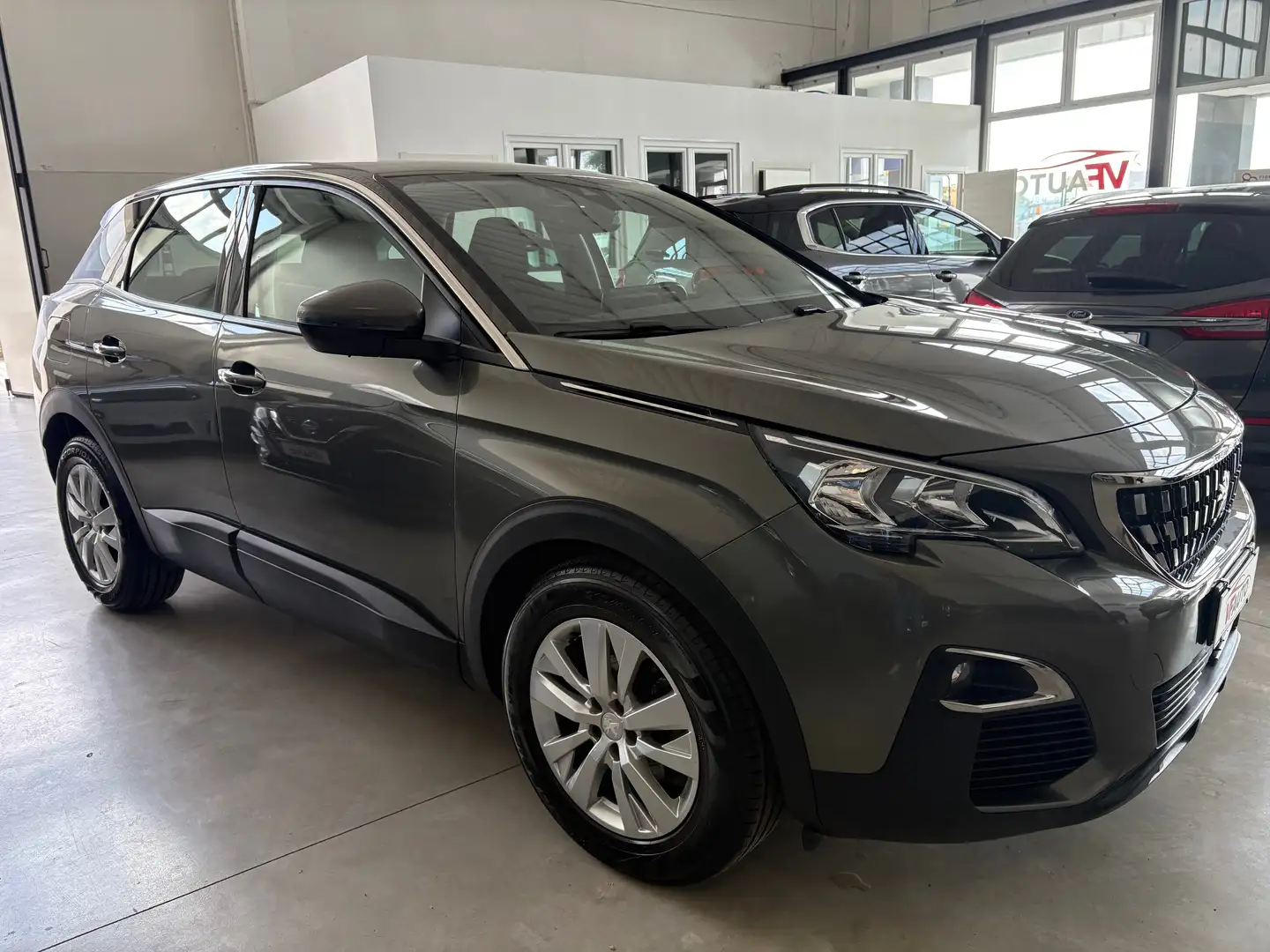 Peugeot 3008 3008 1.5 bluehdi Business s Gris - 2