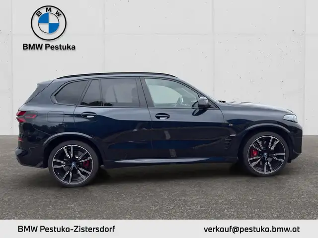 BMW X5 view 5
