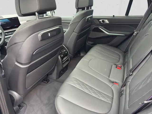 BMW X5 view 12