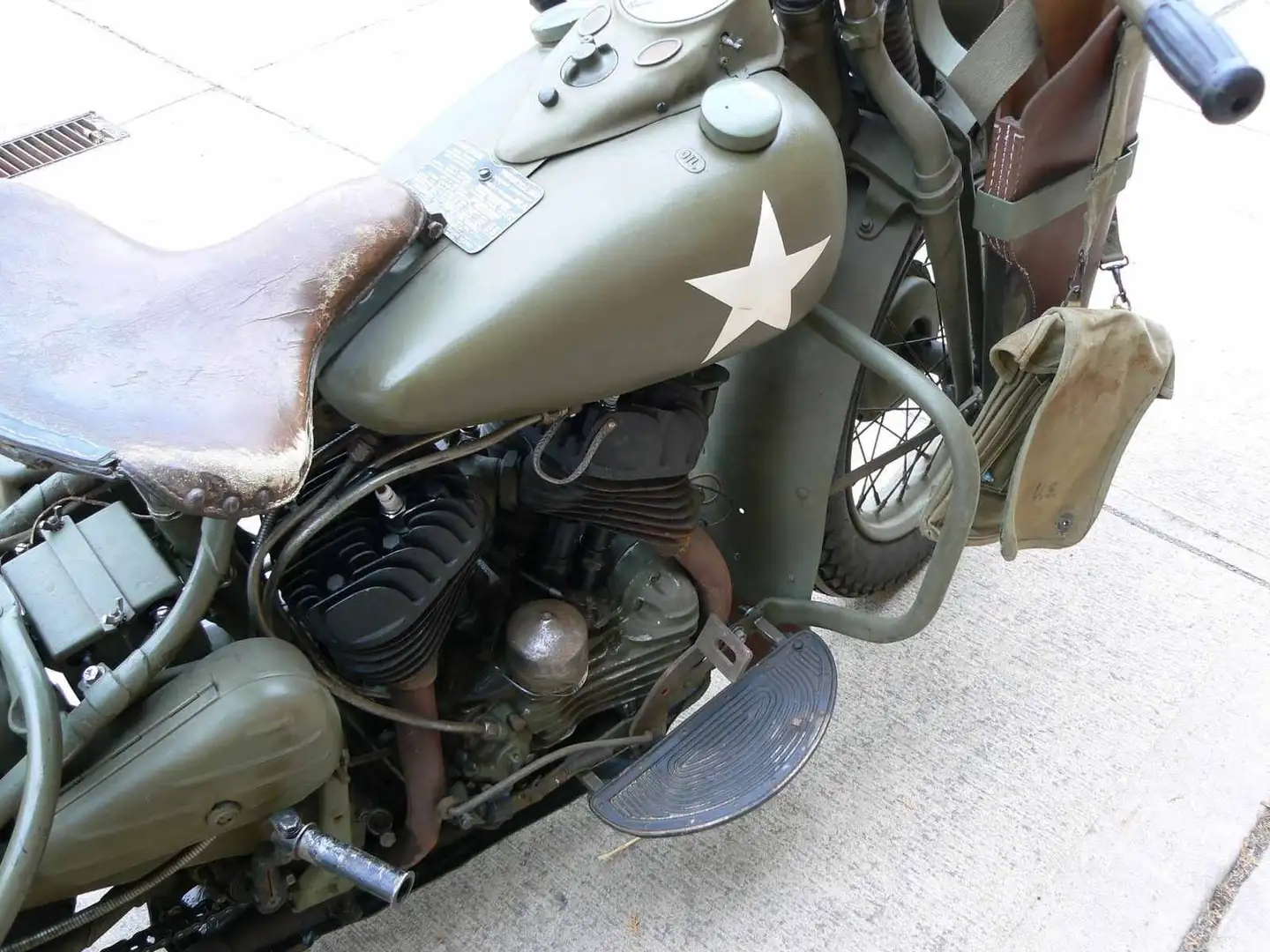 Harley-Davidson WLA Zelená - 2