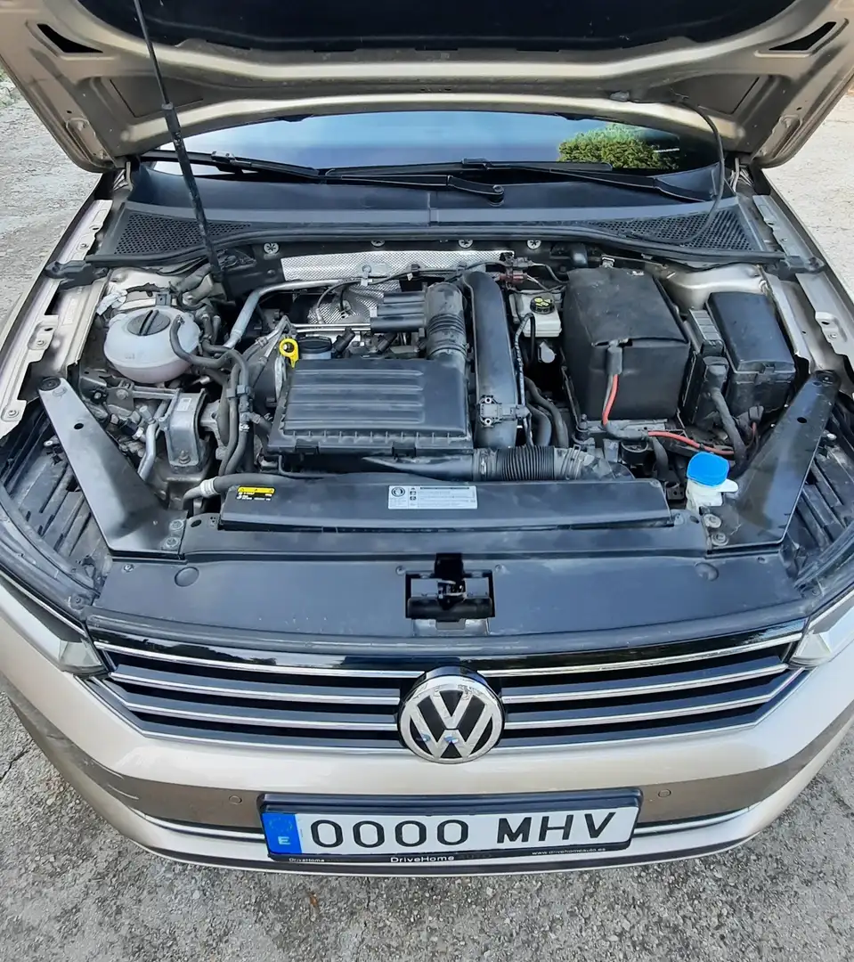 Volkswagen Passat 1.4 TSI Edition 92kW Oro - 1
