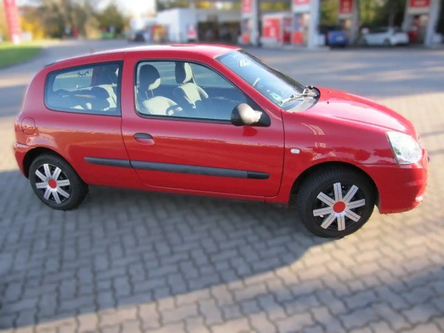 Renault Clio Clio 1.2 16V Campus Authentique Rot - 2