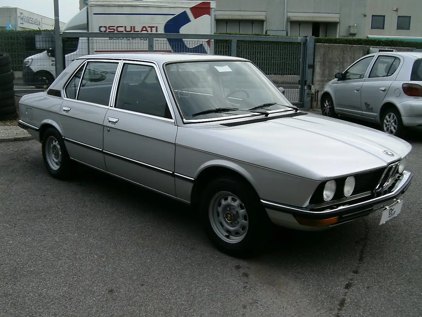 BMW 518 1.8 ASI KM 27.059 UNICA X KM E CONDIZIONI srebrna - 2