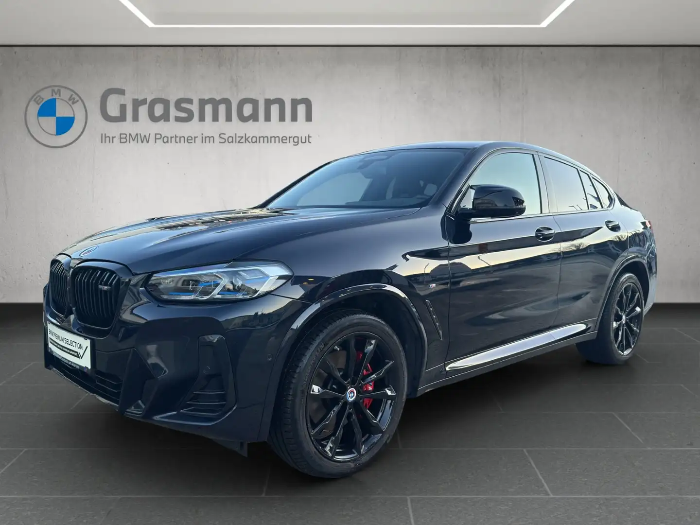 BMW X4 M40d Schwarz - 1