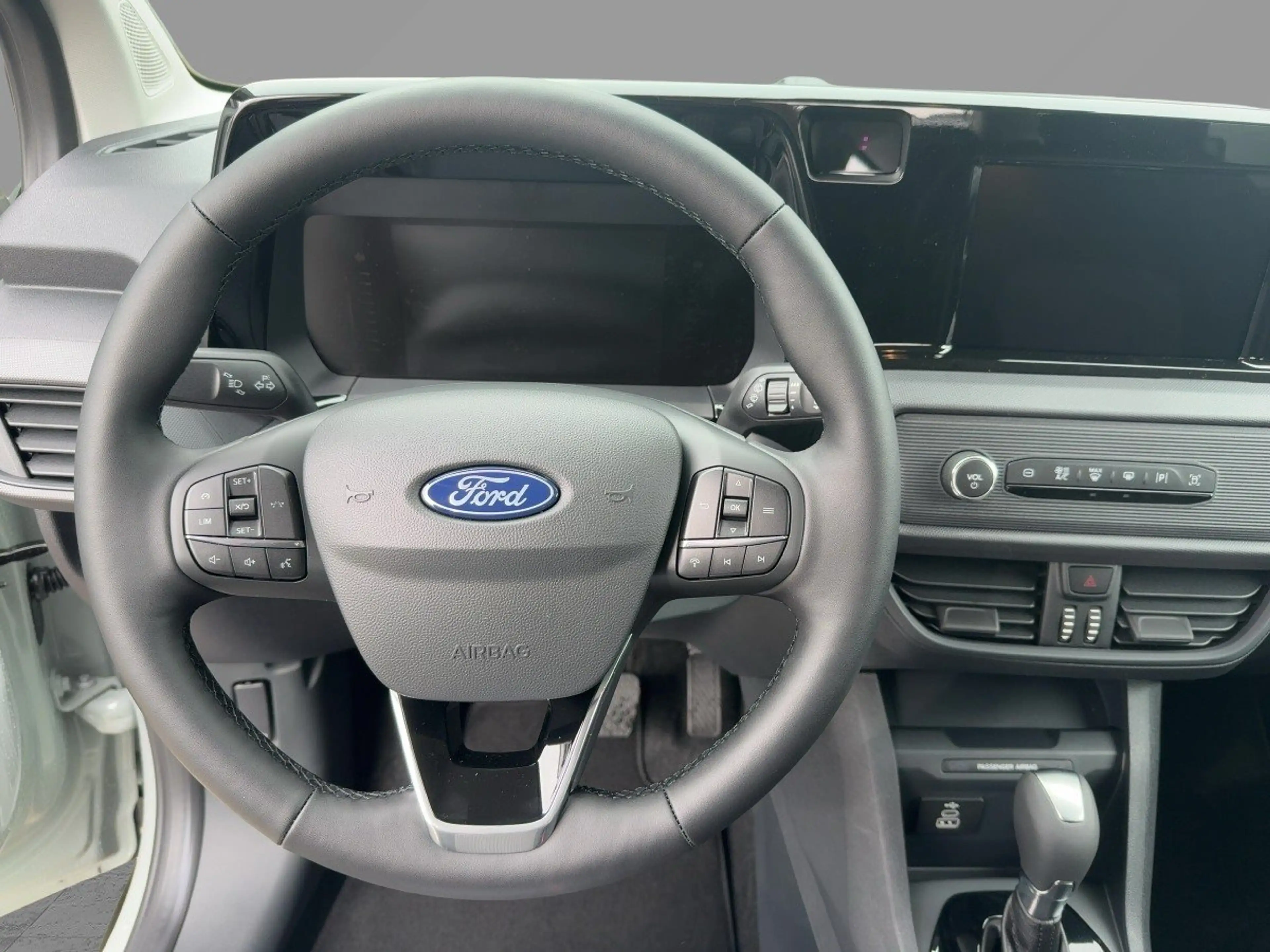 Ford Tourneo Courier 1.0 EcoBoost Trend CAM*SHZ*SYNC — photo 11