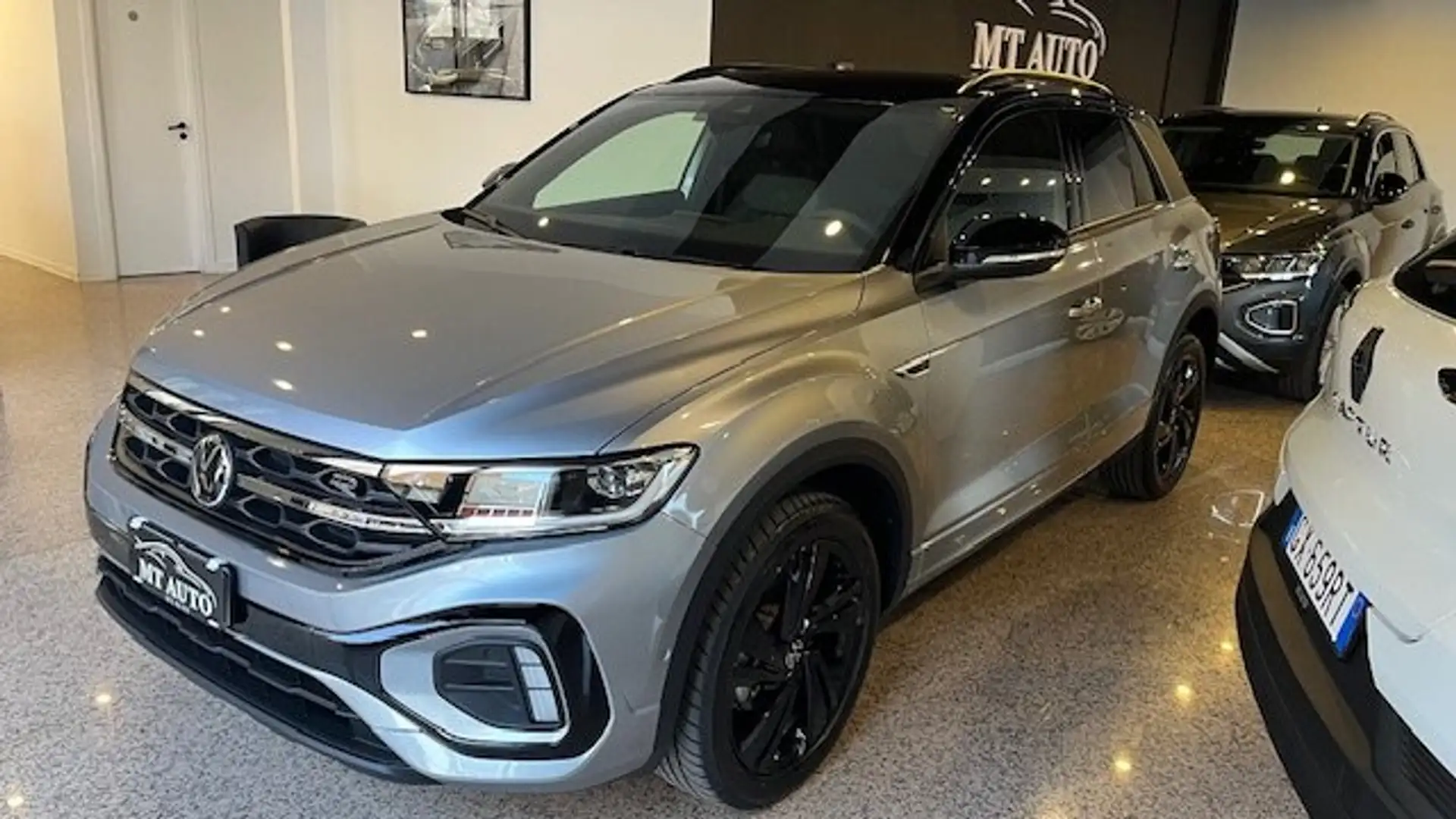 Volkswagen T-Roc T-Roc 2.0 tdi R-Line 115cv Argento - 1