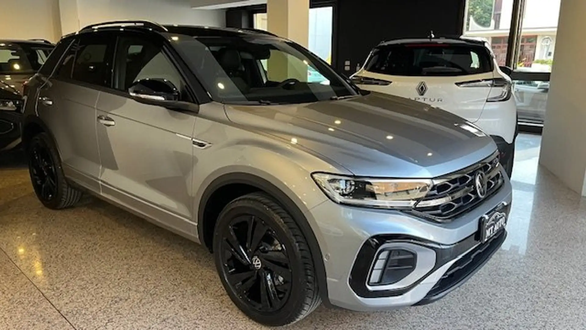 Volkswagen T-Roc T-Roc 2.0 tdi R-Line 115cv Argento - 2
