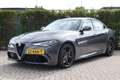 Alfa Romeo Giulia 2.9 V6 Quadrifoglio | 570PK Squadra | Carbon | Har Grijs - thumbnail 1